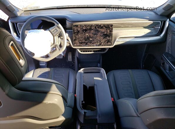 7FCTGAAA3NN015344 2022 RIVIAN R1T Green Dashboard view