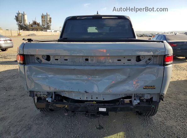 7FCTGAAA3NN015814 2022 RIVIAN R1T Gray Rear view