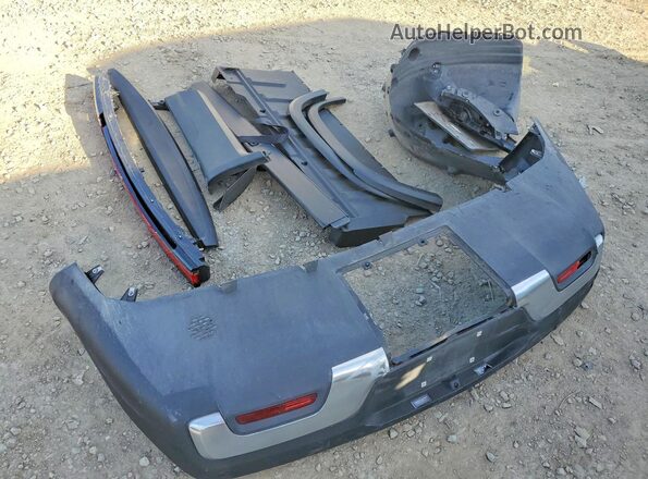 7FCTGAAA3NN015814 2022 RIVIAN R1T Gray Engine compartment view