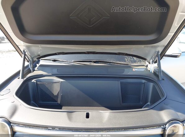 7FCTGCAAXTN045126 2026 RIVIAN R1T Silver უკანა ხედი