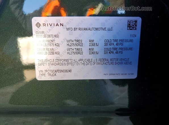 7FCTGCAP2SN038240 2025 RIVIAN R1T Зеленый Вид подкапотного пространства