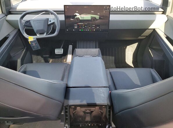 7G2CEHED5RA050362 2024 TESLA CYBERTRUCK Beige Вид панелі приладів