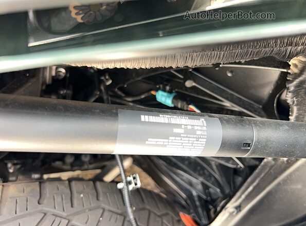 7G2CEHEE1RA049685 2024 TESLA CYBERTRUCK Silver VIN կոդի պիտակի տեսք