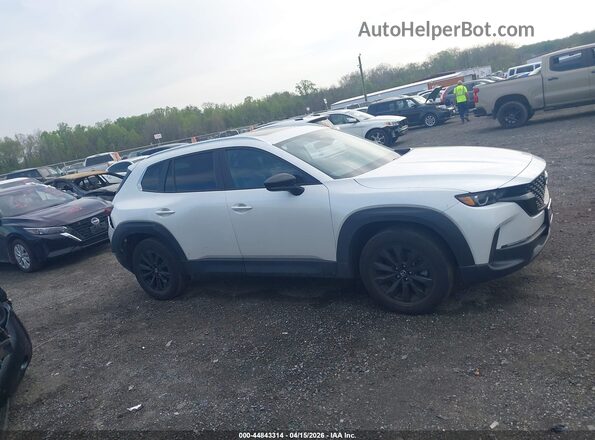 7MMVABDM6SN341565 2025 MAZDA CX-5 White Rear interior view