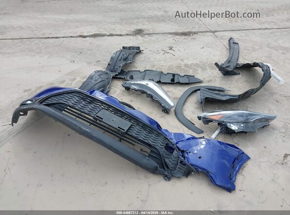 7MUFBABG6SV074372 2025 TOYOTA LL Blue 