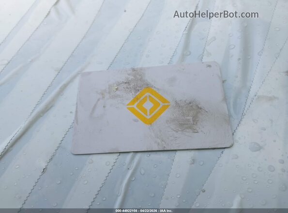 7PDSGCBA1TN085796 2026 RIVIAN R1S White Dashboard view