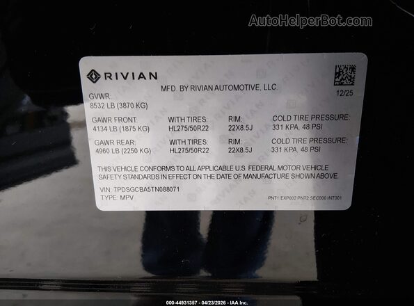 7PDSGCBA5TN088071 2026 RIVIAN R1S Black Вид підкапотного простору