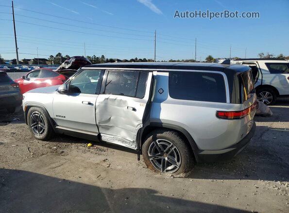 7PDSGGBA1TN080010 2026 RIVIAN R1S Silver უკანა მარცხენა