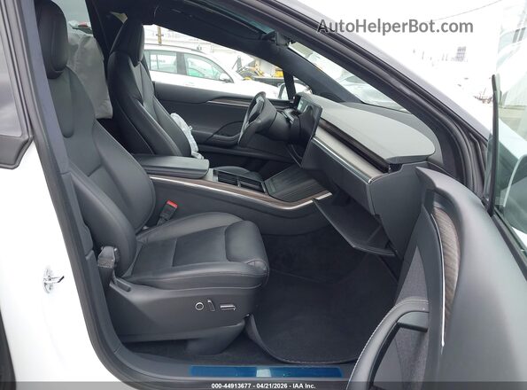 7SAXCAE5XNF349694 2022 TESLA MODEL X White Vista interior delantera