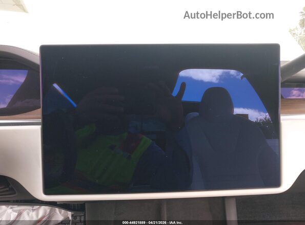 7SAXCBE56NF336463 2022 TESLA MODEL X Белый 