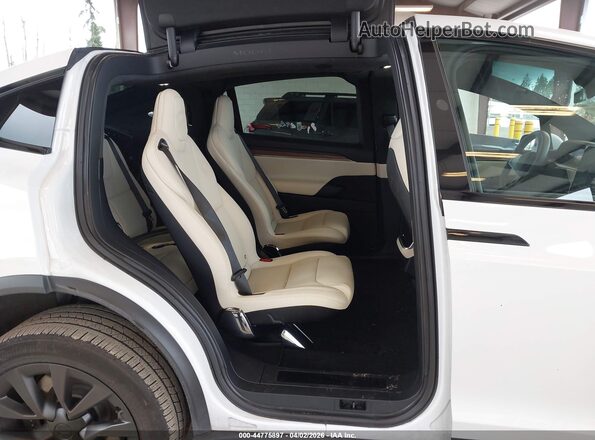 7SAXCBE58SF464909 2025 TESLA MODEL X White VIN sticker view