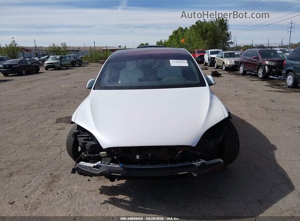 7SAXCBE64SF469811 2025 TESLA MODEL X Белый Вид щитка приборов