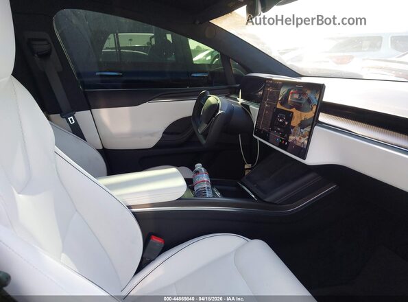 7SAXCBE67NF333967 2022 TESLA MODEL X Black Սալոնի դիմացի տեսք