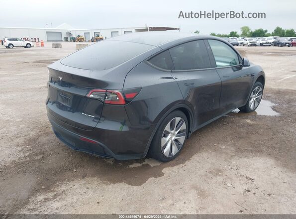 7SAYGAEE2RF046536 2024 TESLA MODEL Y Серый 