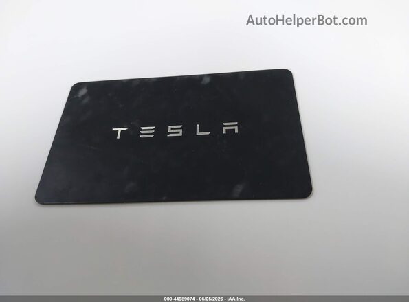 7SAYGAEE2RF046536 2024 TESLA MODEL Y Серый 
