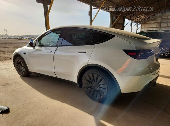 7SAYGAEE7RF046578 2024 TESLA MODEL Белый Задняя левая четверть