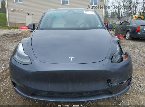 7SAYGAEE9PF964944 2023 TESLA MODEL Y Gray Vista del cuadro de instrumentos