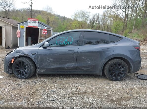 7SAYGAEE9PF964944 2023 TESLA MODEL Y Gray Vista interior de 360 grados