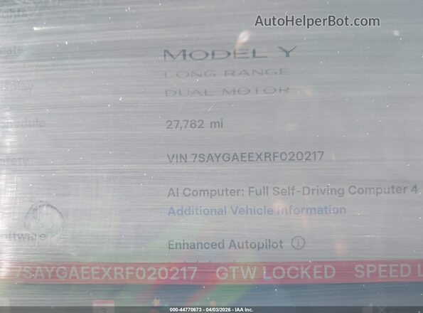 7SAYGAEEXRF020217 2024 TESLA MODEL Y Gray Rear seats view