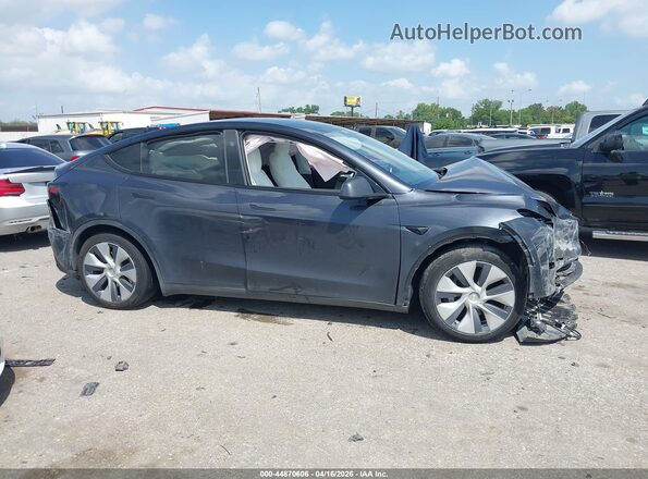 7SAYGAEEXRF075122 2024 TESLA MODEL Y Серый Вид задней части салона