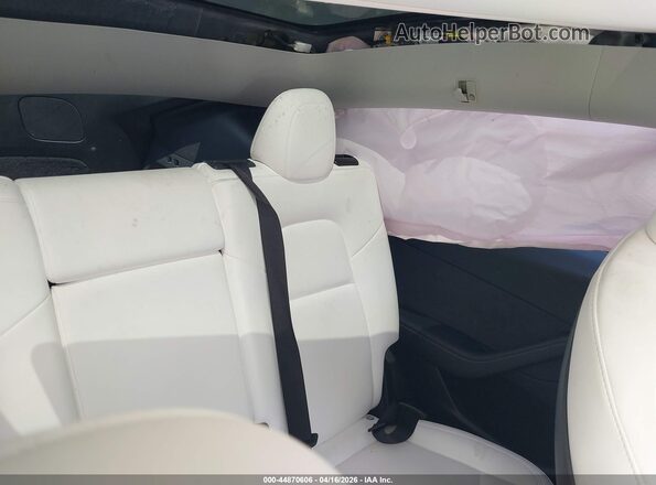 7SAYGAEEXRF075122 2024 TESLA MODEL Y Серый Вид наклейки с VIN-кодом