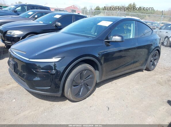 7SAYGDED0TA454949 2026 TESLA MODEL Y Black წინა მარცხენა ხედი სამი მეოთხედიდან