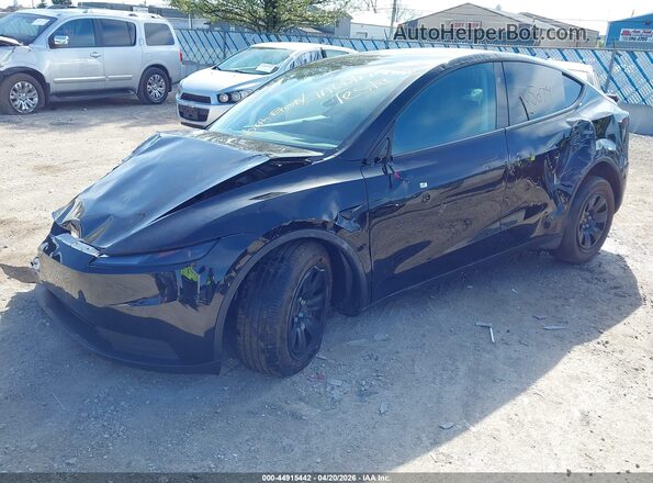7SAYGDED0TA597772 2026 TESLA MODEL Y Черный Передняя левая четверть
