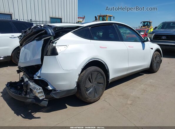 7SAYGDED0TA609063 2026 TESLA MODEL Y Белый Задняя правая четверть