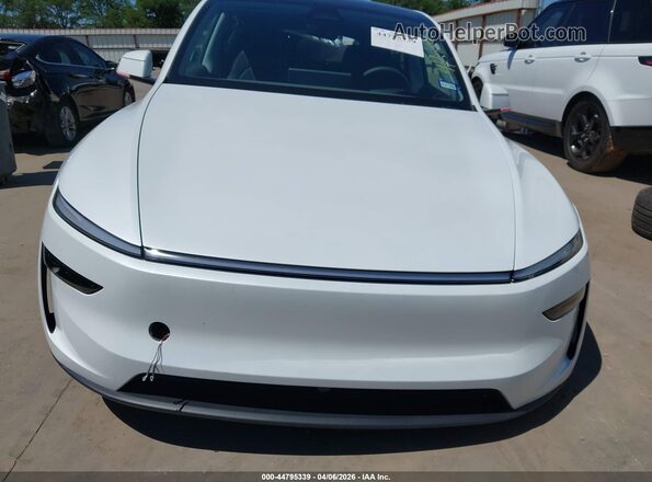 7SAYGDED0TA609063 2026 TESLA MODEL Y Белый Вид щитка приборов