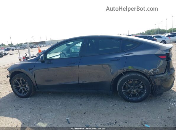 7SAYGDED1RF152274 2024 TESLA MODEL Y Black 