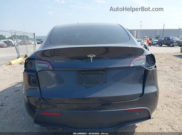 7SAYGDED1RF152274 2024 TESLA MODEL Y Black 