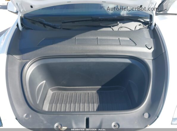 7SAYGDED1RF166854 2024 TESLA MODEL Y Белый 