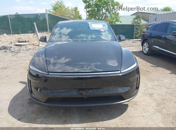 7SAYGDED1TA664458 2026 TESLA MODEL Y Black Widok wnętrza z tyłu