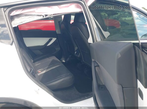 7SAYGDED4RF112514 2024 TESLA MODEL Y White Vista de la etiqueta del VIN
