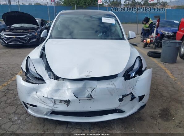 7SAYGDED4RF112514 2024 TESLA MODEL Y White Vista del cuadro de instrumentos