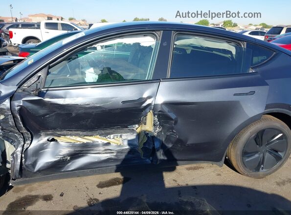 7SAYGDED4TA581106 2026 TESLA MODEL Y Black 