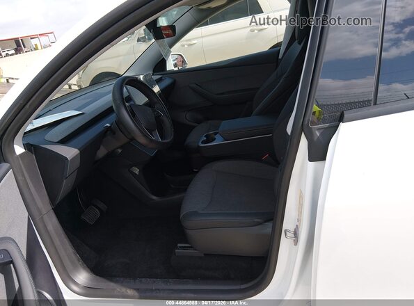 7SAYGDED4TA593109 2026 TESLA MODEL Y White VIN sticker view