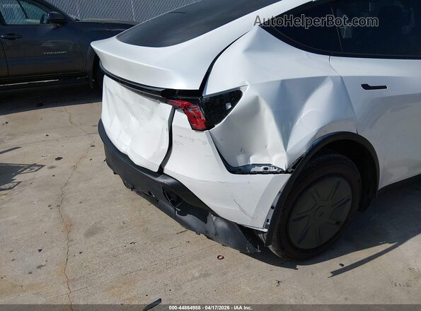 7SAYGDED4TA593109 2026 TESLA MODEL Y White 