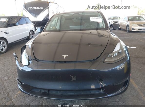 7SAYGDED6RF132764 2024 TESLA MODEL Y Черный Вид щитка приборов