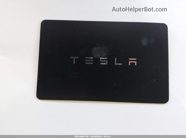 7SAYGDED6TA419607 2026 TESLA MODEL Y Gray 