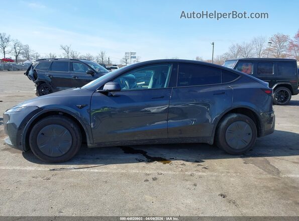 7SAYGDED6TA590597 2026 TESLA MODEL Y Серый Вид задней части салона