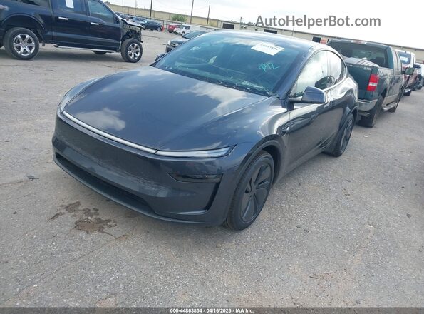 7SAYGDED6TA642231 2026 TESLA MODEL Y Blue Առջևի ձախ երեք քառորդ տեսարան