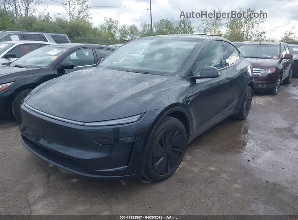 7SAYGDED6TF383372 2026 TESLA MODEL Y Gray Przód lewy