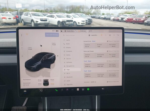 7SAYGDED6TF383372 2026 TESLA MODEL Y Gray Widok tylnych siedzeń