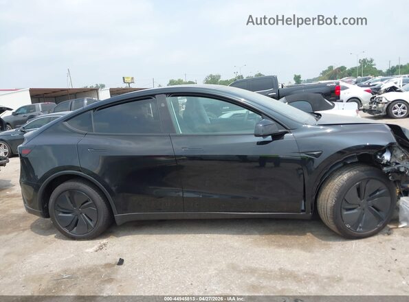 7SAYGDED7TA495045 2026 TESLA MODEL Y Черный Вид задней части салона