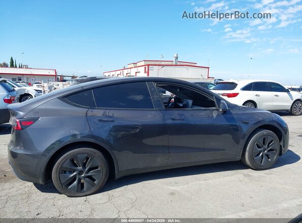 7SAYGDED8SA373941 2025 TESLA MODEL Y Black 