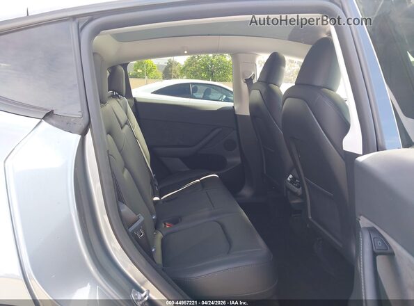 7SAYGDED8SF315511 2025 TESLA MODEL Y Серый 