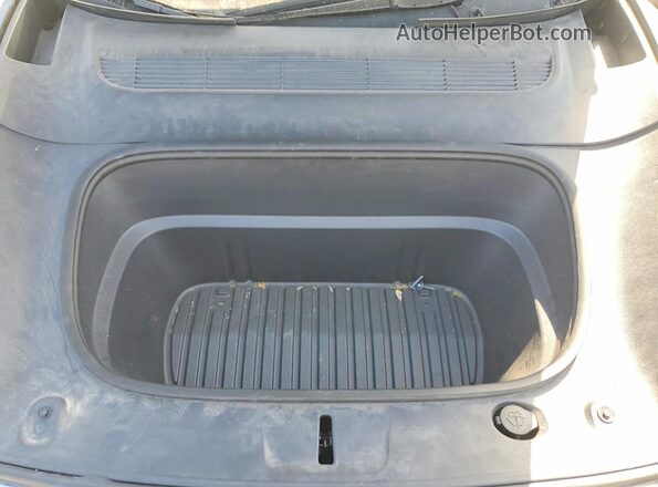 7SAYGDED8TA454679 2026 TESLA MODEL Черный Вид подкапотного пространства