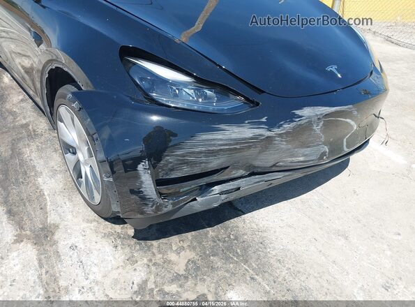 7SAYGDED9RF011422 2024 TESLA MODEL Y Черный Вид спереди