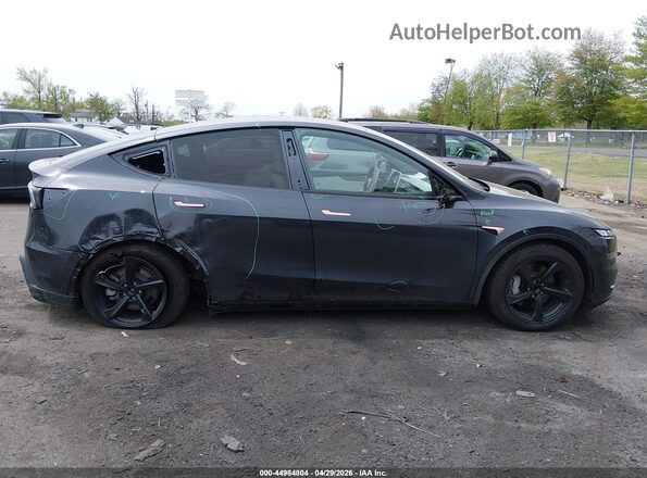 7SAYGDED9TA459874 2026 TESLA MODEL Y Gray უკანა სალონის ხედი